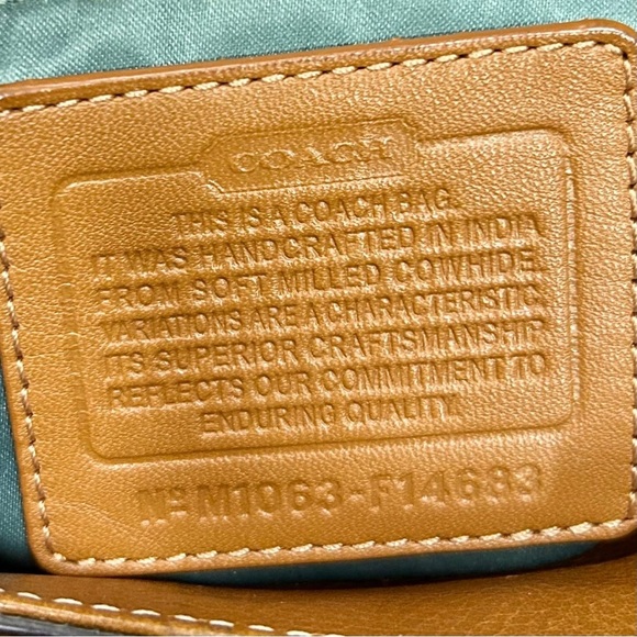 Coach Legacy Leather Tote Bag White & Tan | Style F14693 - Picture 5 of 12